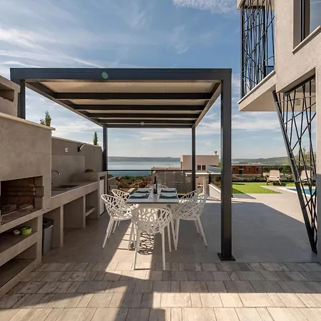 Solina Zadarvillas