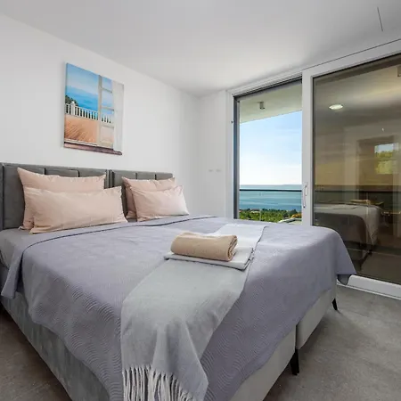 Solina Zadarvillas * מסלניקה